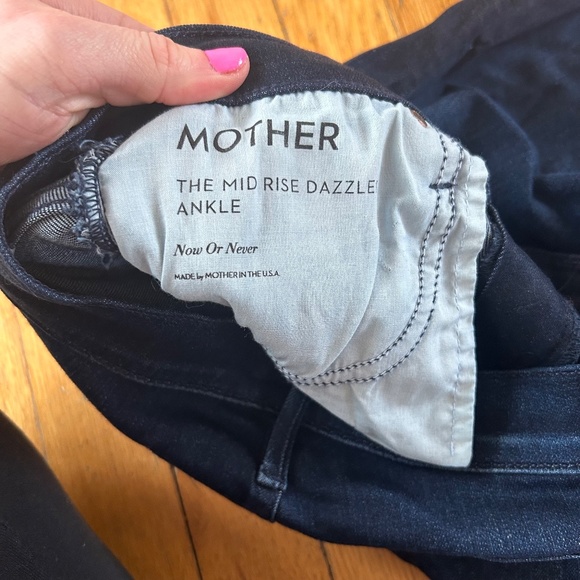 EPC Mother the Mid Rise Dazzle Ankle Dark Wash Jeans Size 27 - Picture 9 of 12